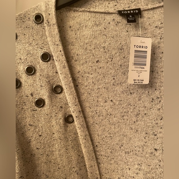 BNWT Torrid size 2 grey open front cardigan with grommet details - Picture 2 of 2